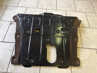 bontott DACIA DUSTER Alsó Motorburkolat