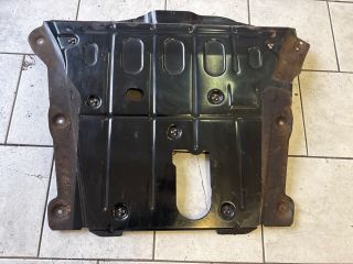 bontott DACIA DUSTER Alsó Motorburkolat