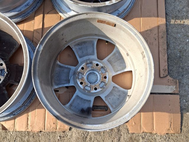 bontott DACIA DUSTER Alufelni (1 db)