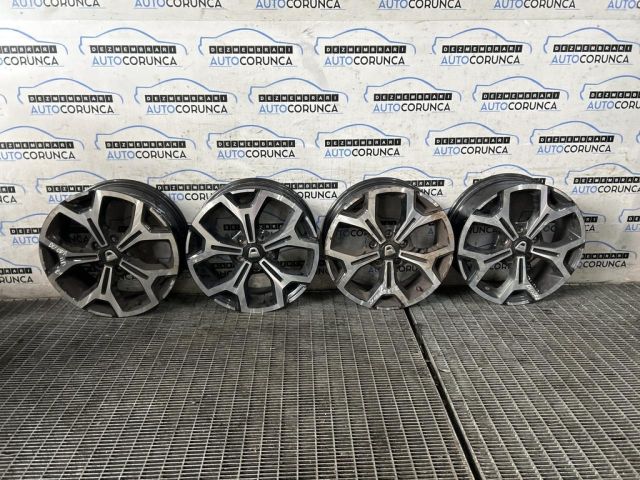 bontott DACIA DUSTER Alufelni Szett