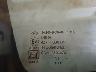 bontott DACIA DUSTER Bal C Oszlop Oldalablak Üveg