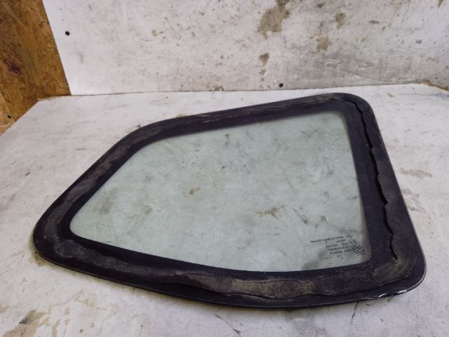 bontott DACIA DUSTER Bal C Oszlop Oldalablak Üveg