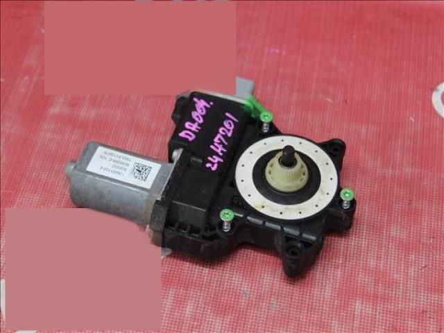 bontott DACIA DUSTER Bal első Ablakemelő Motor