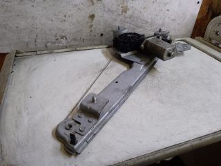 bontott DACIA DUSTER Bal első Ablakemelő Szerkezet (Elektromos)