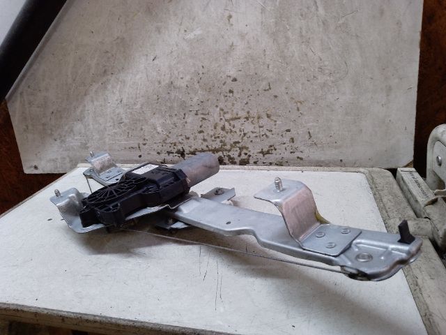 bontott DACIA DUSTER Bal első Ablakemelő Szerkezet (Elektromos)