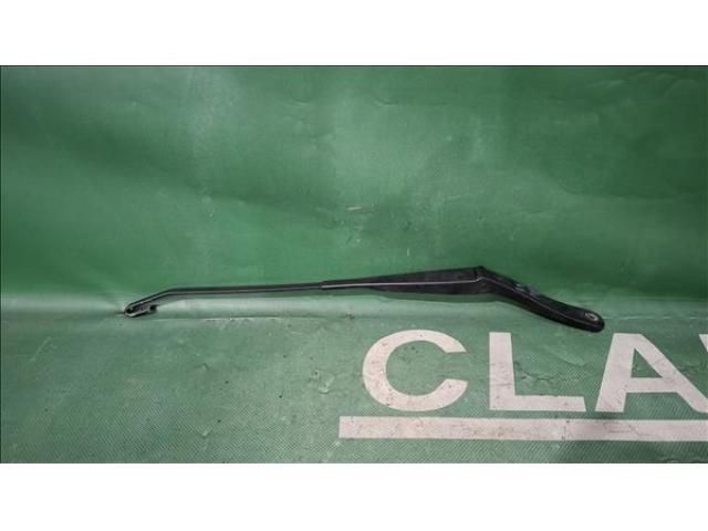 bontott DACIA DUSTER Bal első Ablaktörlő Kar