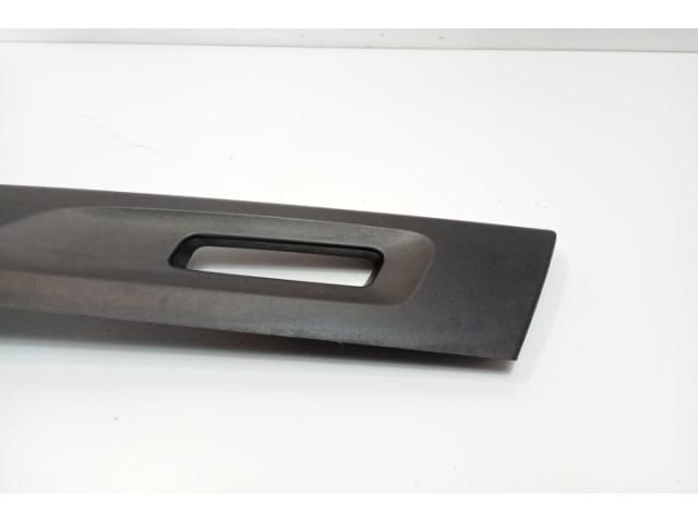 bontott DACIA DUSTER Bal első Ajtó Díszléc