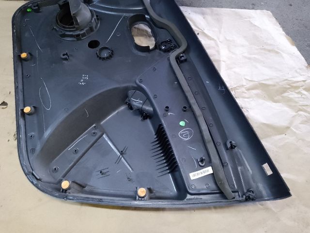 bontott DACIA DUSTER Bal első Ajtó Kárpit