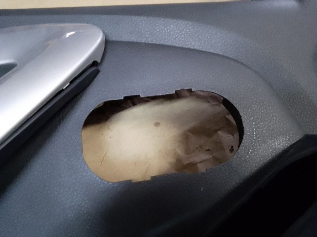 bontott DACIA DUSTER Bal első Ajtó Kárpit