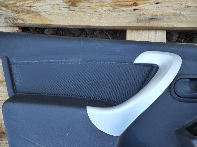 bontott DACIA DUSTER Bal első Ajtó Kárpit