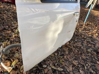 bontott DACIA DUSTER Bal első Ajtó (Részeivel)