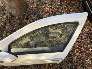 bontott DACIA DUSTER Bal első Ajtó (Részeivel)