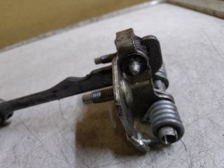 bontott DACIA DUSTER Bal első Ajtóhatároló