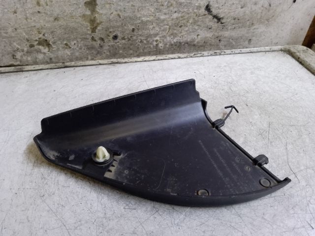 bontott DACIA DUSTER Bal első Ajtókeret Burkolat