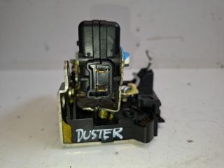 bontott DACIA DUSTER Bal első Ajtózár