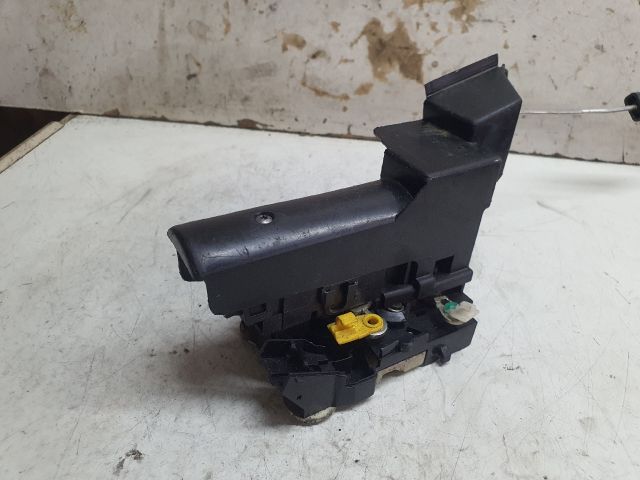 bontott DACIA DUSTER Bal első Ajtózár