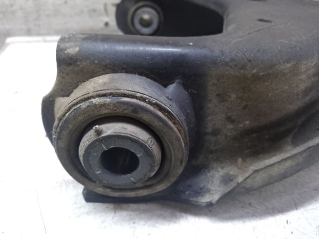 bontott DACIA DUSTER Bal első Alsó Lengőkar