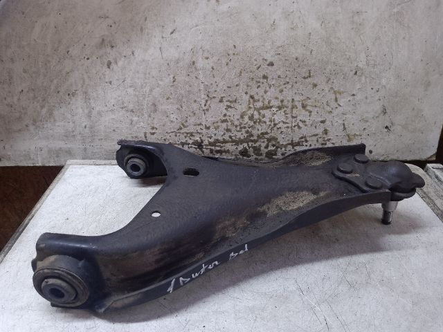 bontott DACIA DUSTER Bal első Alsó Lengőkar