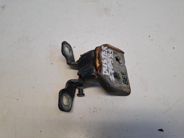 bontott DACIA DUSTER Bal első Felső Zsanér