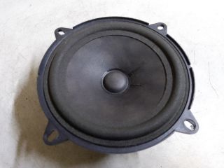 bontott DACIA DUSTER Bal első Hangszóró