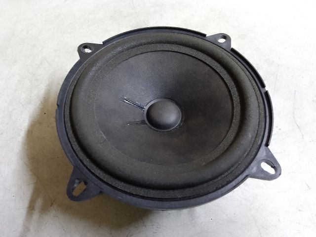 bontott DACIA DUSTER Bal első Hangszóró