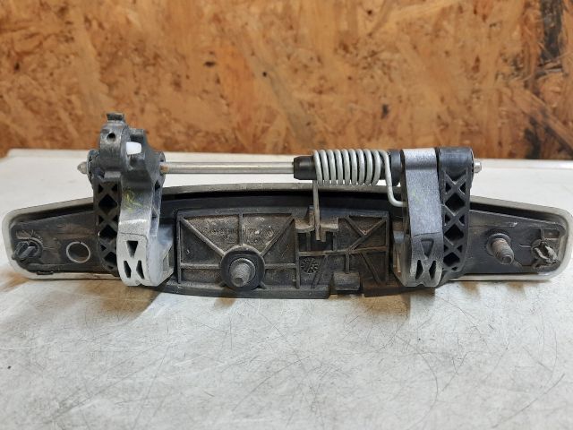 bontott DACIA DUSTER Bal első Külső Kilincs