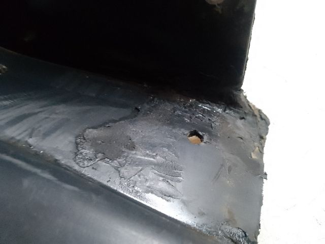 bontott DACIA DUSTER Bal első Küszöb Légterelő Vég