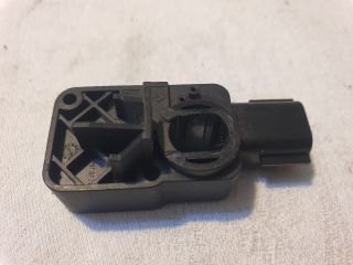 bontott DACIA DUSTER Bal első Oldal Ütközés Érzékelő