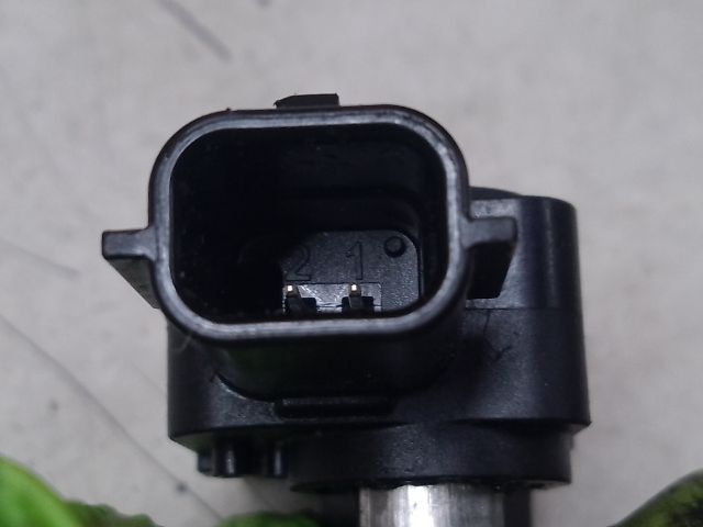 bontott DACIA DUSTER Bal első Oldal Ütközés Érzékelő