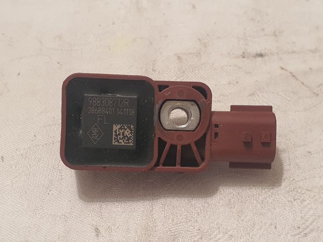 bontott DACIA DUSTER Bal első Oldal Ütközés Érzékelő