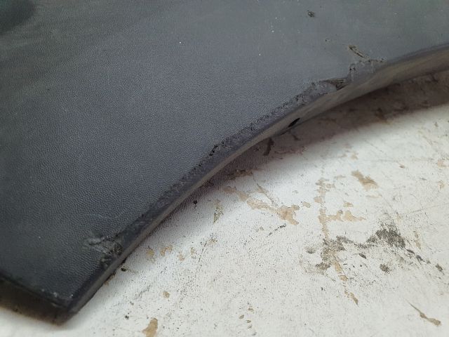 bontott DACIA DUSTER Bal első Sárvédő Díszléc