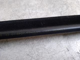 bontott DACIA DUSTER Bal első Vízlehúzó Gumicsík