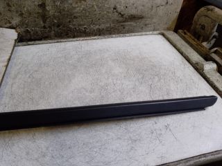 bontott DACIA DUSTER Bal első Vízlehúzó Gumicsík