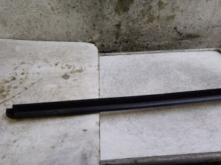 bontott DACIA DUSTER Bal első Vízlehúzó Gumicsík