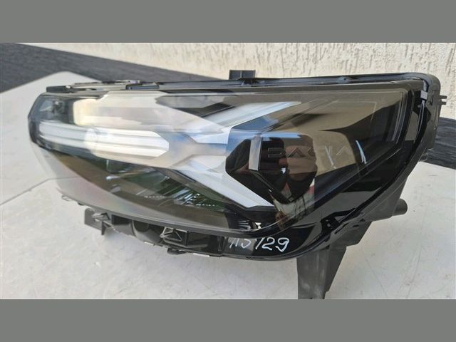 bontott DACIA DUSTER Bal Fényszóró