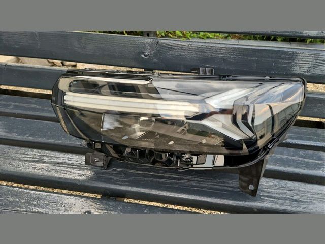 bontott DACIA DUSTER Bal Fényszóró