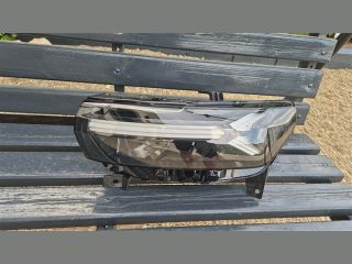 bontott DACIA DUSTER Bal Fényszóró