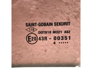 bontott DACIA DUSTER Bal hátsó Ablak