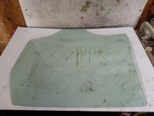 bontott DACIA DUSTER Bal hátsó Ablak