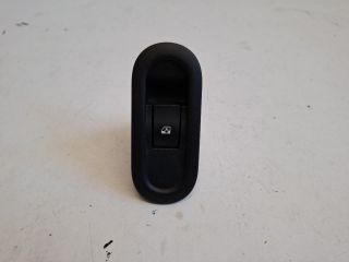 bontott DACIA DUSTER Bal hátsó Ablakemelő Kapcsoló