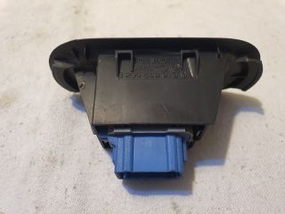 bontott DACIA DUSTER Bal hátsó Ablakemelő Kapcsoló