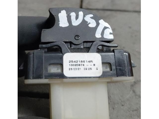 bontott DACIA DUSTER Bal hátsó Ablakemelő Kapcsoló