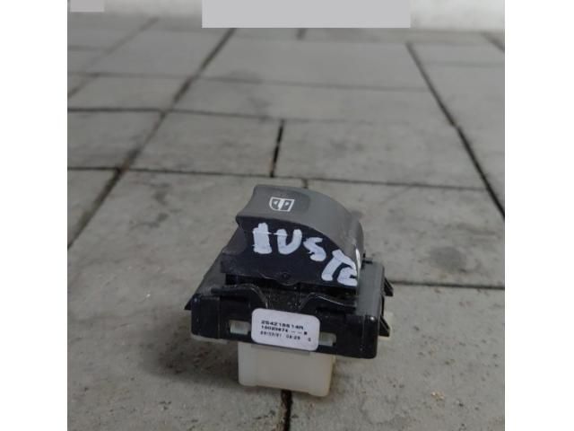 bontott DACIA DUSTER Bal hátsó Ablakemelő Kapcsoló