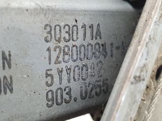 bontott DACIA DUSTER Bal hátsó Ablakemelő Szerkezet (Elektromos)