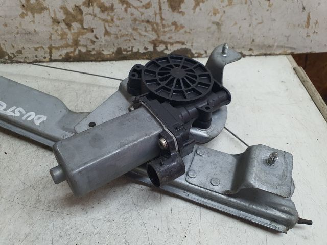 bontott DACIA DUSTER Bal hátsó Ablakemelő Szerkezet (Elektromos)