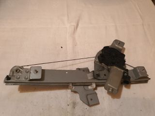 bontott DACIA DUSTER Bal hátsó Ablakemelő Szerkezet (Elektromos)