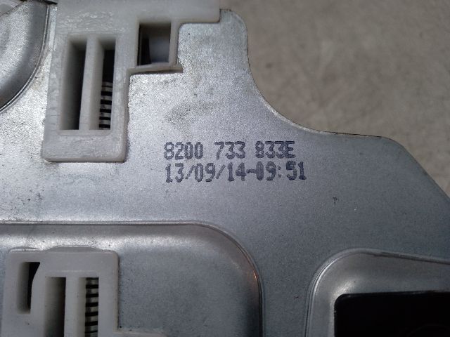 bontott DACIA DUSTER Bal hátsó Ablakemelő Szerkezet (Elektromos)