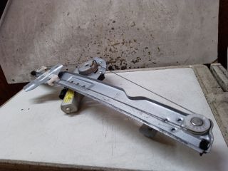 bontott DACIA DUSTER Bal hátsó Ablakemelő Szerkezet (Elektromos)