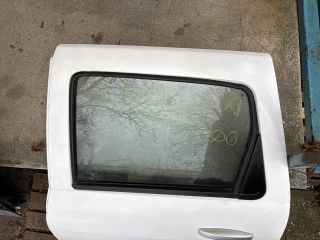 bontott DACIA DUSTER Bal hátsó Ajtó (Részeivel)