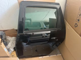 bontott DACIA DUSTER Bal hátsó Ajtó (Részeivel)